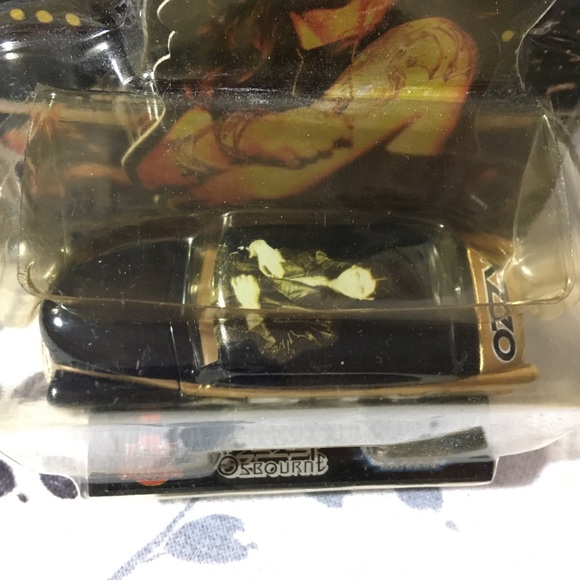 Vintage Ozzy Cars Set - Picture 4 of 8
